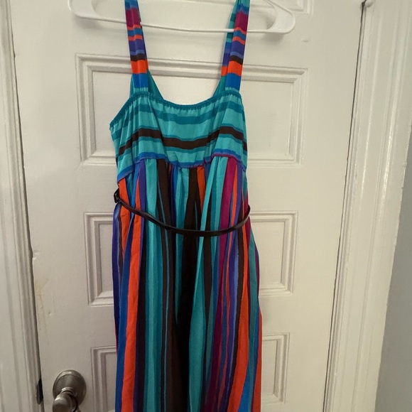 Motherhood Maternity Green and Red Sleeveless Sundress - Picture 6 of 7